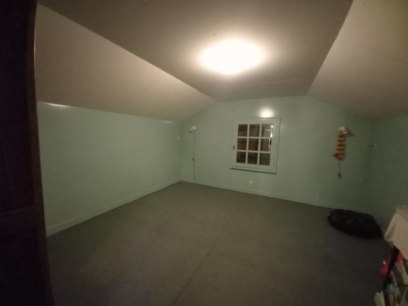 Maison traditionnelle - 102 m² - 4 pièces