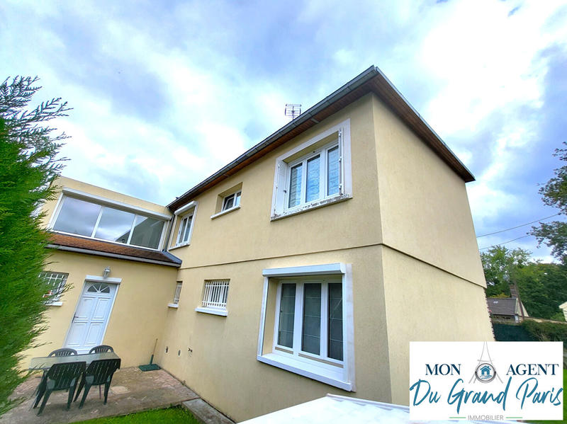 Maison - 135 m² - 7 pièces