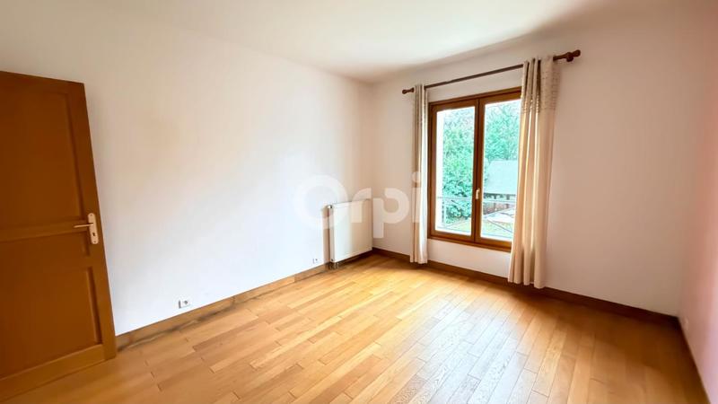 Maison - 146 m² - 5 pièces