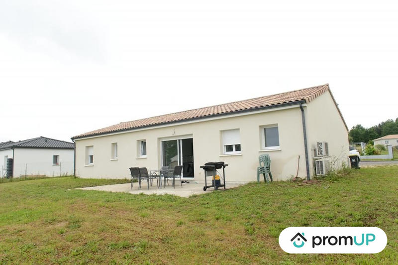 Maison - 99 m² - 4 pièces