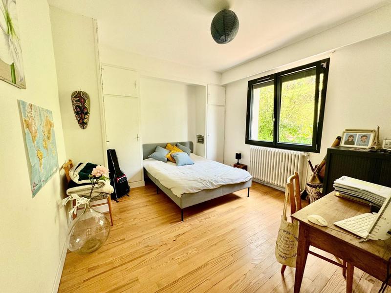 Maison - 200 m² - 7 pièces