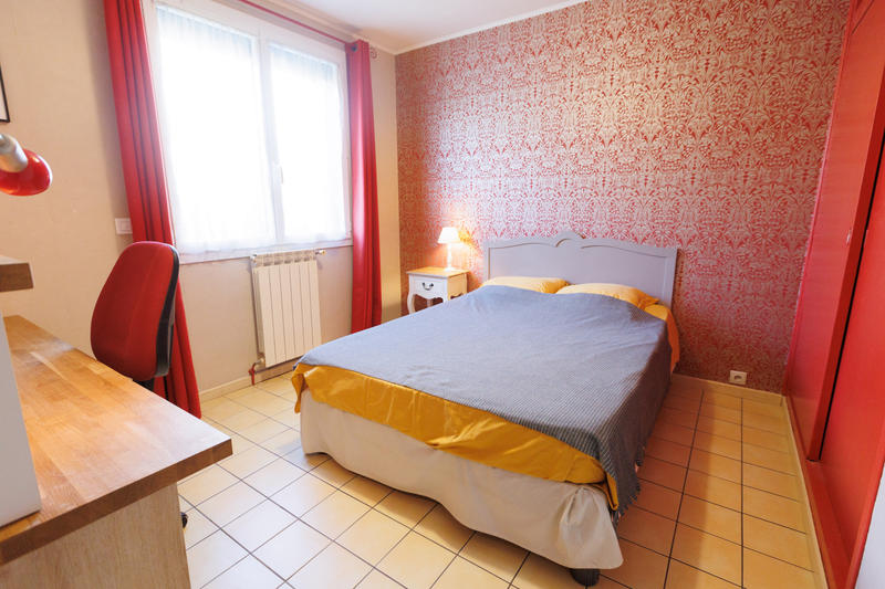 Maison - 221 m² - 9 pièces