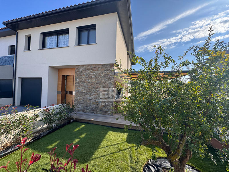 Maison - 138 m² - 5 pièces