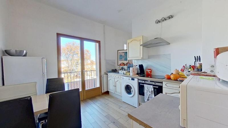 Appartement - 156 m² - 6 pièces