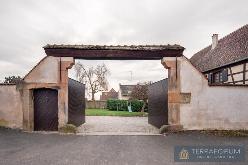 Maison ancienne - 223 m² - 8 pièces