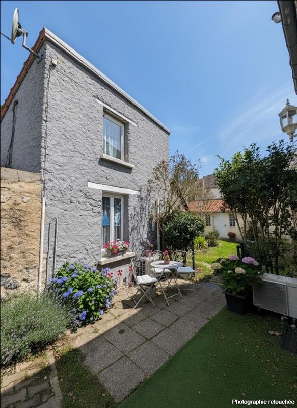 Maison - 25 m² - 1 pièce