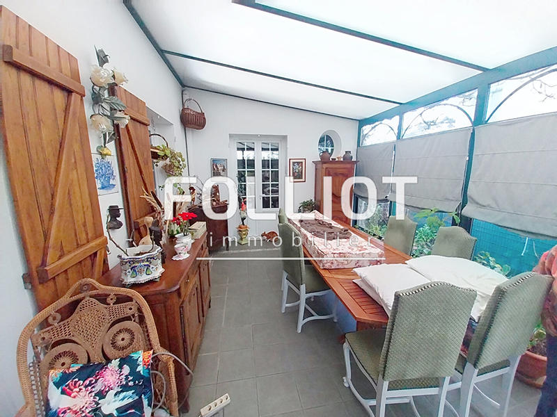 Maison - 155 m² - 10 pièces