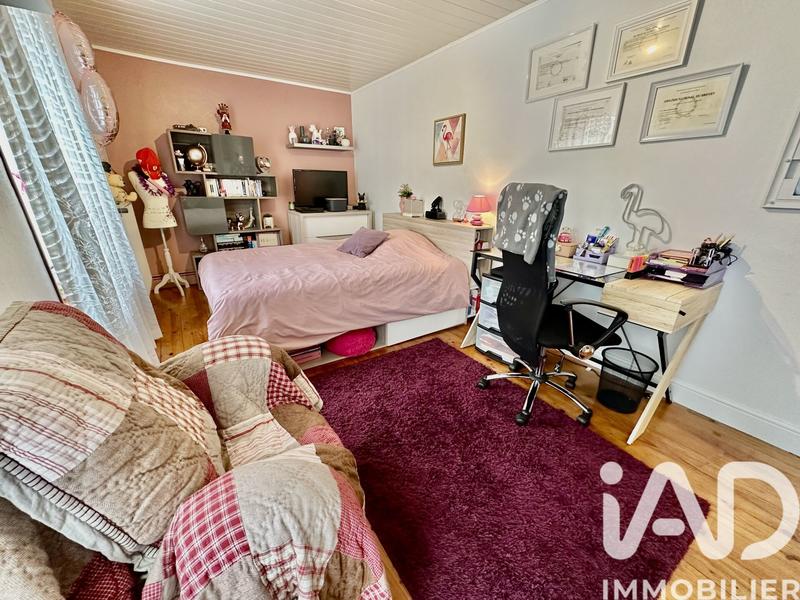 Appartement - 125 m² - 5 pièces