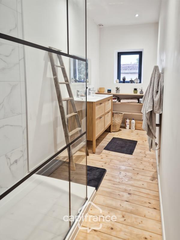 Maison de ville - 123 m² - 6 pièces