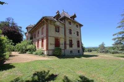 Château - 808 m² - 18 pièces