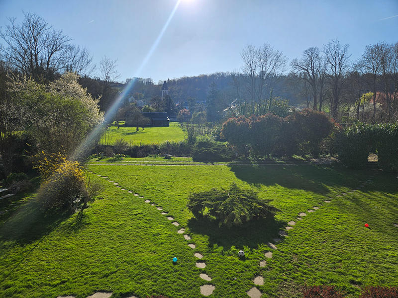 Maison - 200 m² - 7 pièces