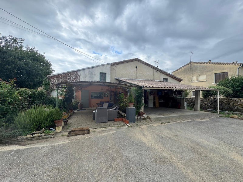 Maison - 213 m² - 7 pièces