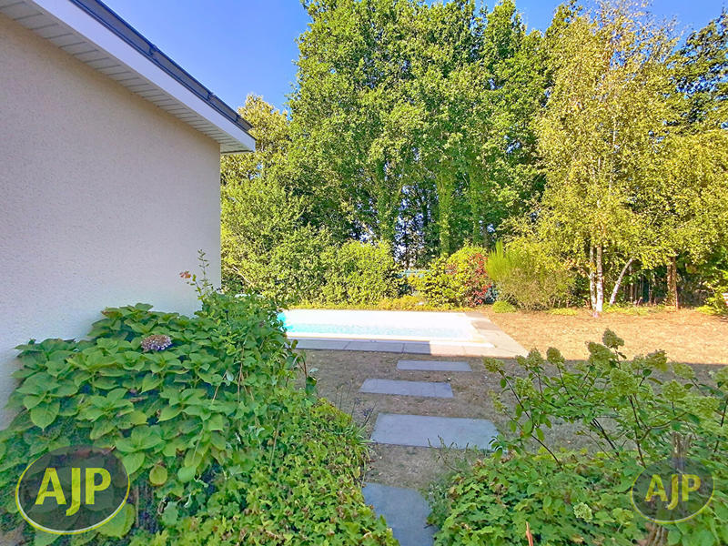 Maison - 136 m² - 6 pièces