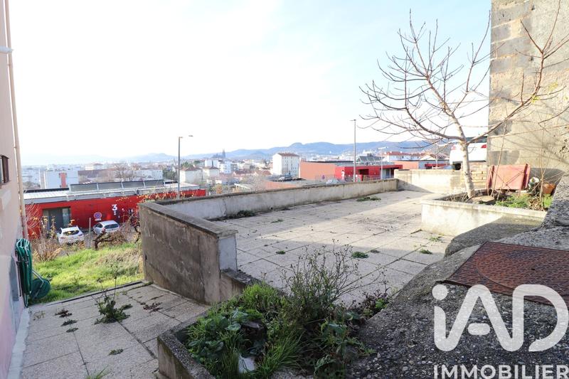 Maison - 82 m² - 4 pièces