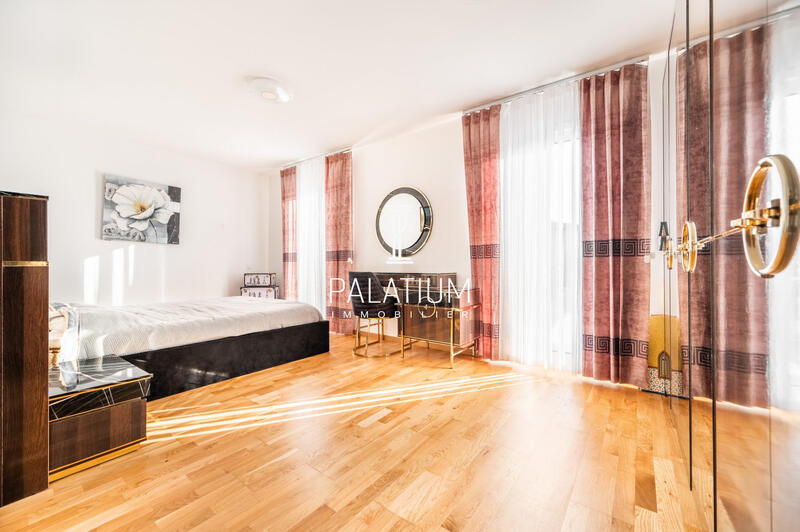 Villa - 160 m² - 7 pièces