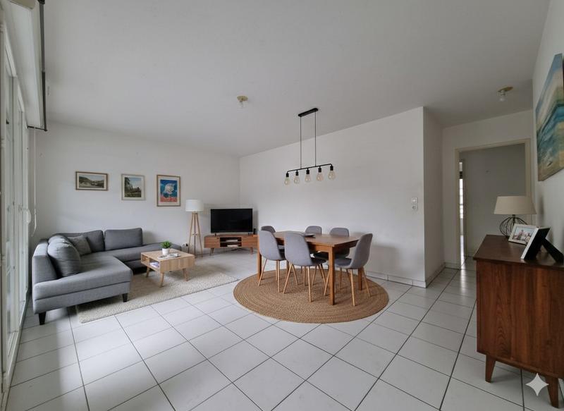 Appartement - 61 m² - 3 pièces