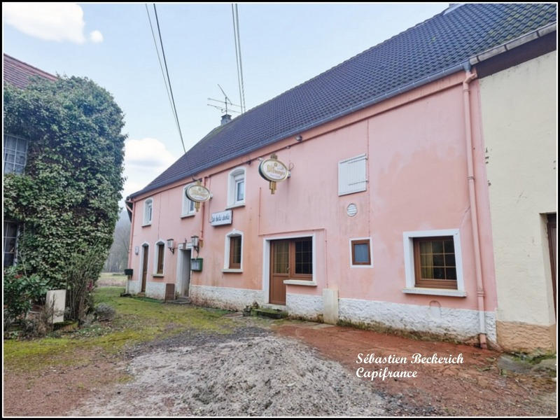 Maison de village - 310 m² - 9 pièces
