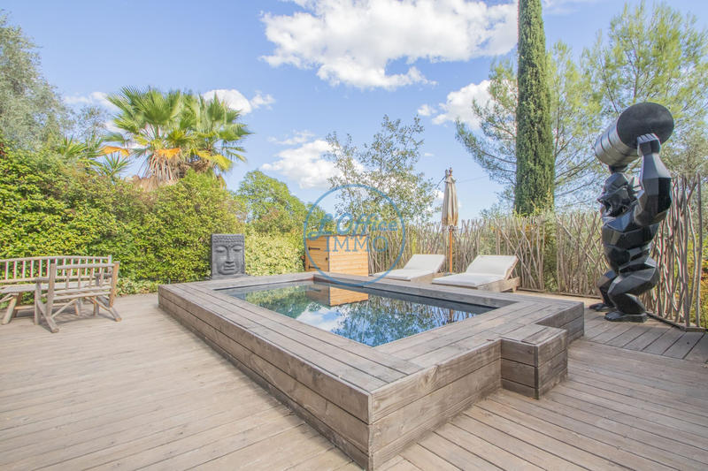 Villa - 100 m² - 4 pièces