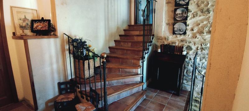 Maison - 409 m² - 17 pièces