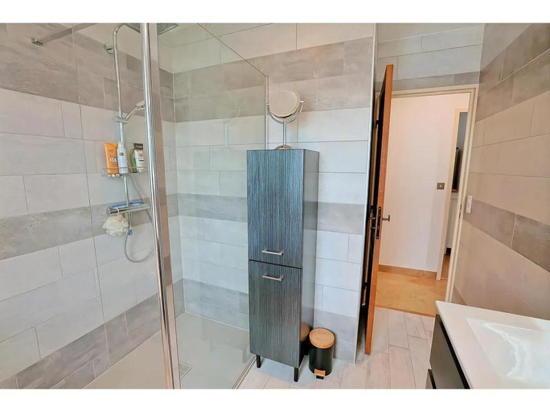 Maison - 152 m² - 8 pièces