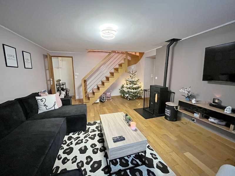 Maison - 114 m² - 5 pièces