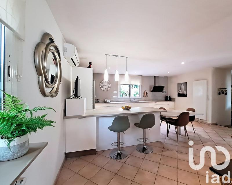 Maison - 142 m² - 5 pièces