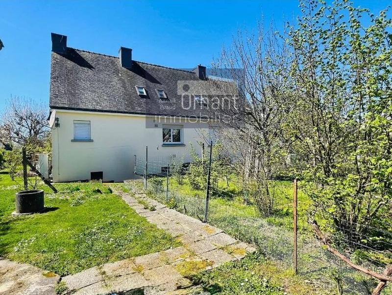 Maison - 153 m² - 8 pièces