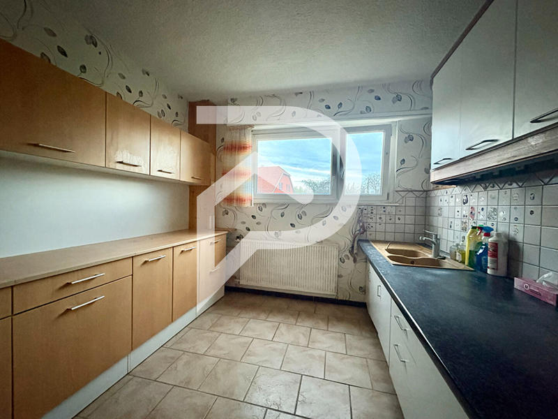 Appartement - 99 m² - 5 pièces