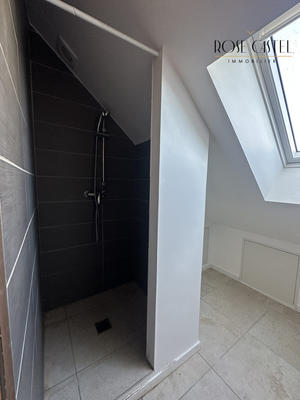 Maison ancienne - 85 m² - 4 pièces