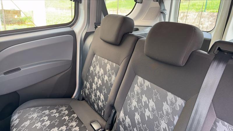 Opel Combo 1.6 CDTi 95 Cosmo