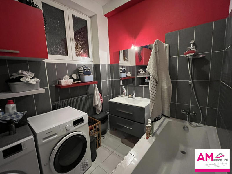 Appartement - 70 m² - 4 pièces