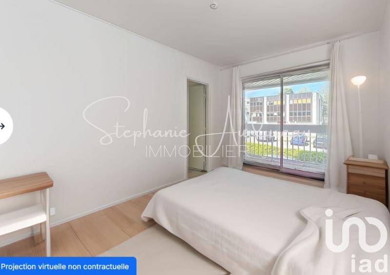 Appartement - 99 m² - 5 pièces