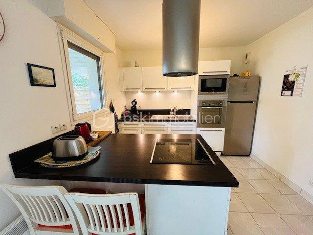 Appartement - 72 m² - 3 pièces