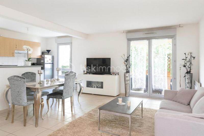 Appartement - 66 m² - 3 pièces