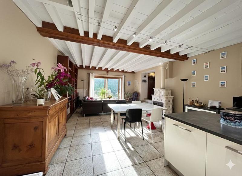 Maison - 195 m² - 5 pièces