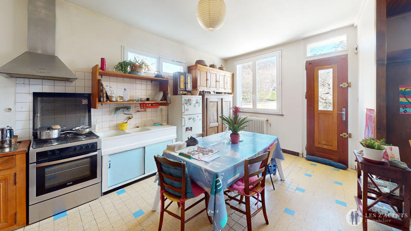 Maison - 176 m² - 5 pièces