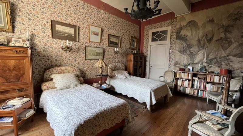 Hôtel particulier - 310 m² - 9 pièces