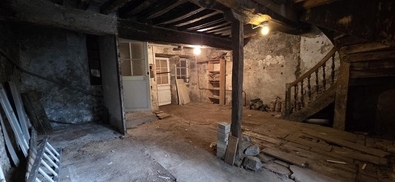 Maison ancienne - 175 m² - 6 pièces