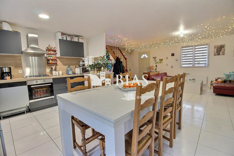 Maison contemporaine - 113 m² - 5 pièces