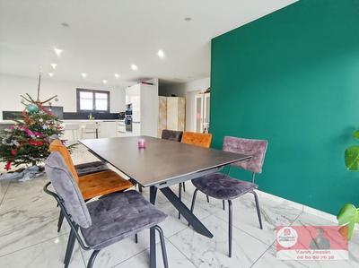 Maison - 115 m² - 5 pièces