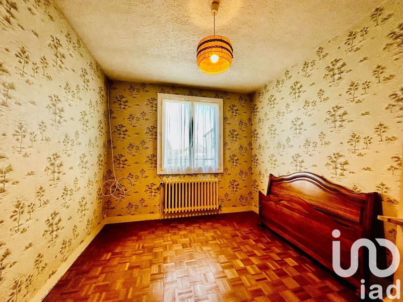 Maison - 94 m² - 5 pièces