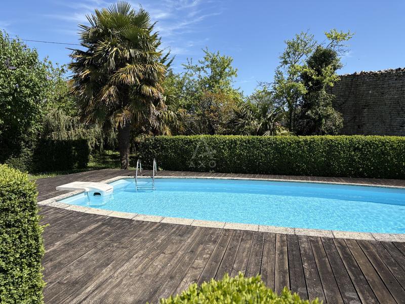 Maison en pierre - 170 m² - 7 pièces