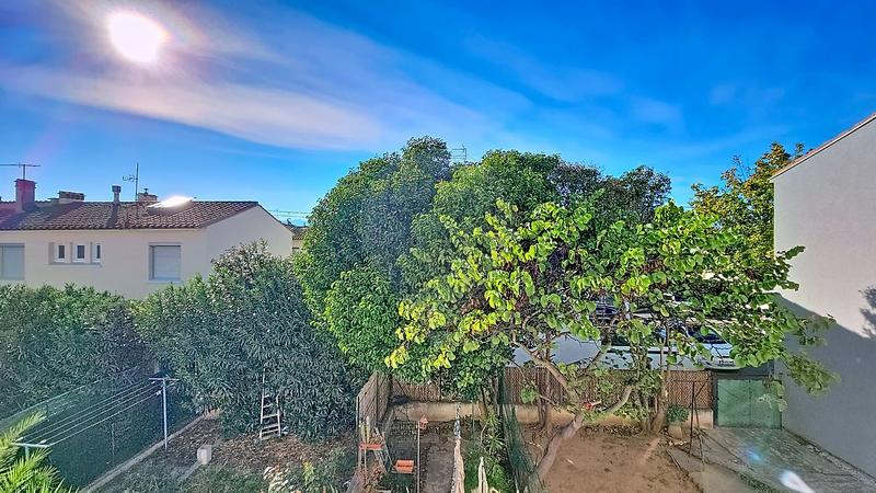 Immeuble - 114 m² - 5 pièces