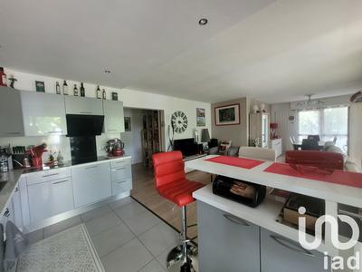 Appartement - 80 m² - 4 pièces