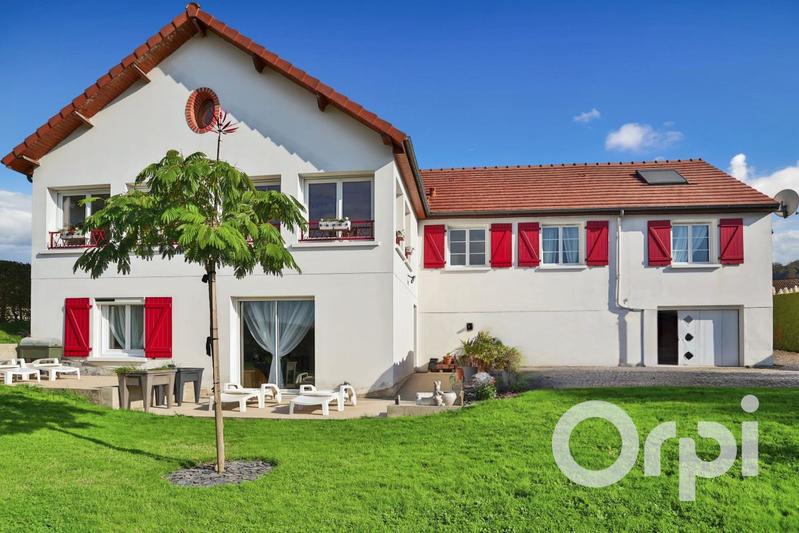 Maison - 192 m² - 8 pièces