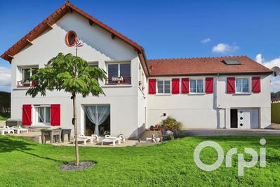 Maison - 192 m² - 8 pièces