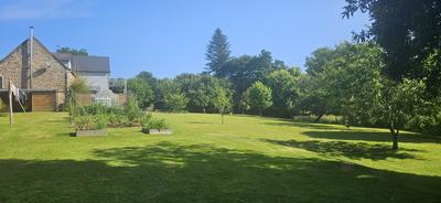 Maison - 220 m² - 5 pièces