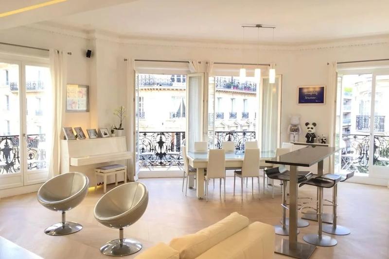 Appartement - 165 m² - 6 pièces