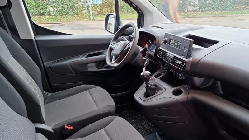 Opel combo cargo 1.5 100 Ch s/S L2h1 Bvm6 Augmente Pack Clim