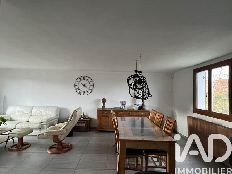 Maison - 99 m² - 4 pièces
